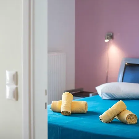 Sophia Loft & アパート