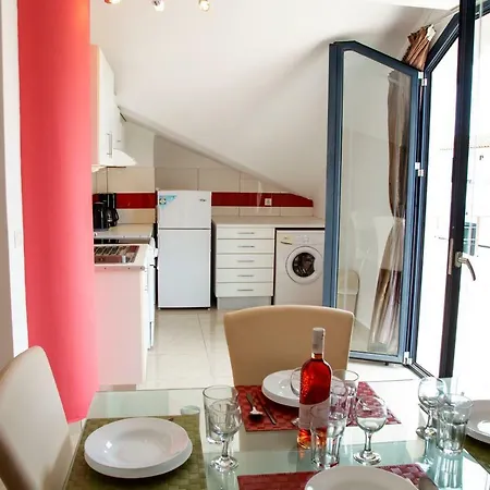 Sophia Loft & شقة أرغوستولي